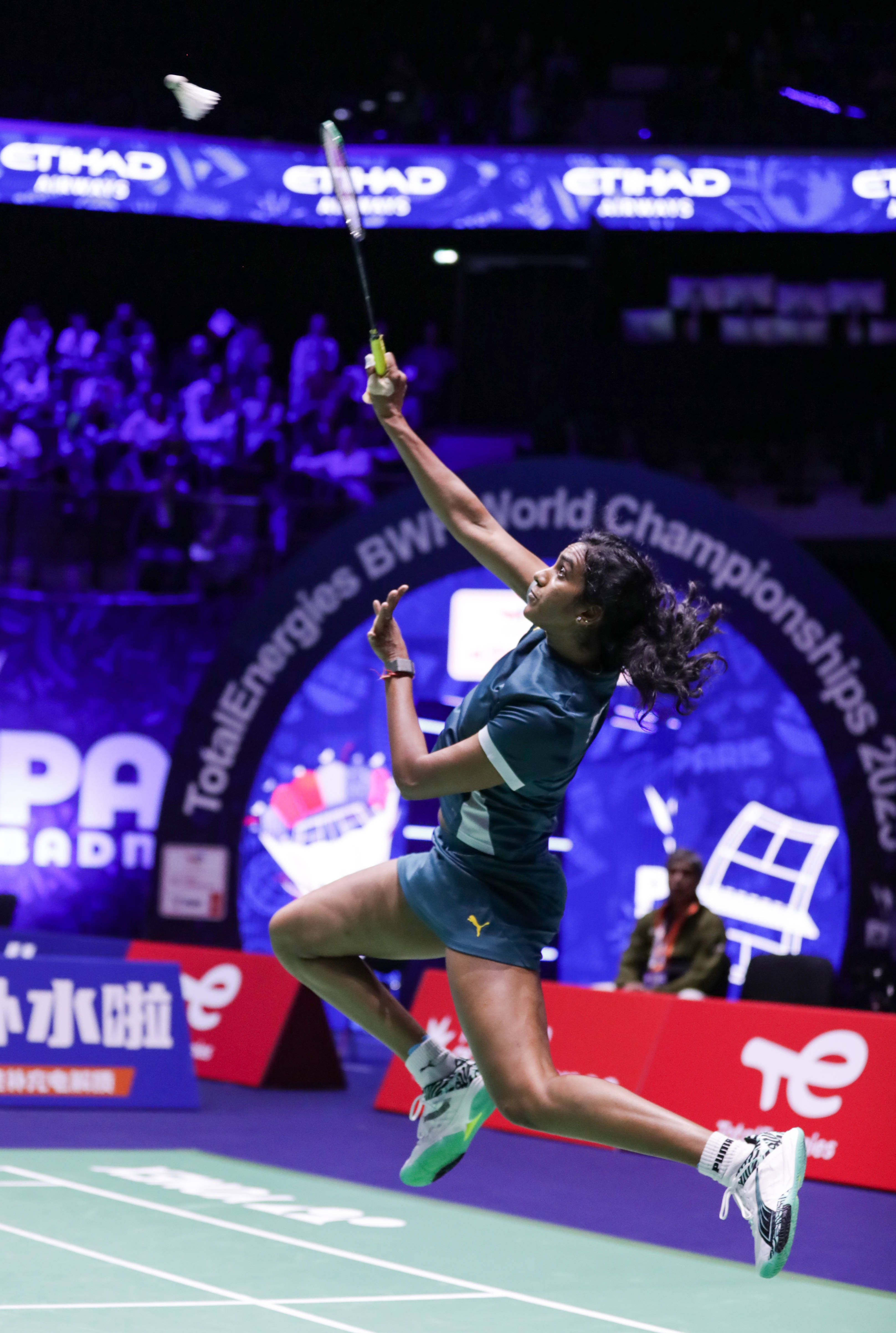 包含英格兰羽毛球队翻盘法国羽毛球队，辛杜送出助攻的词条