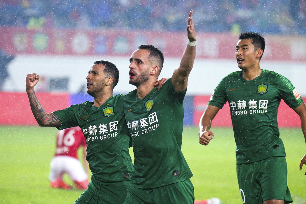 关于国安客场告捷，积分榜领先优势扩大的信息