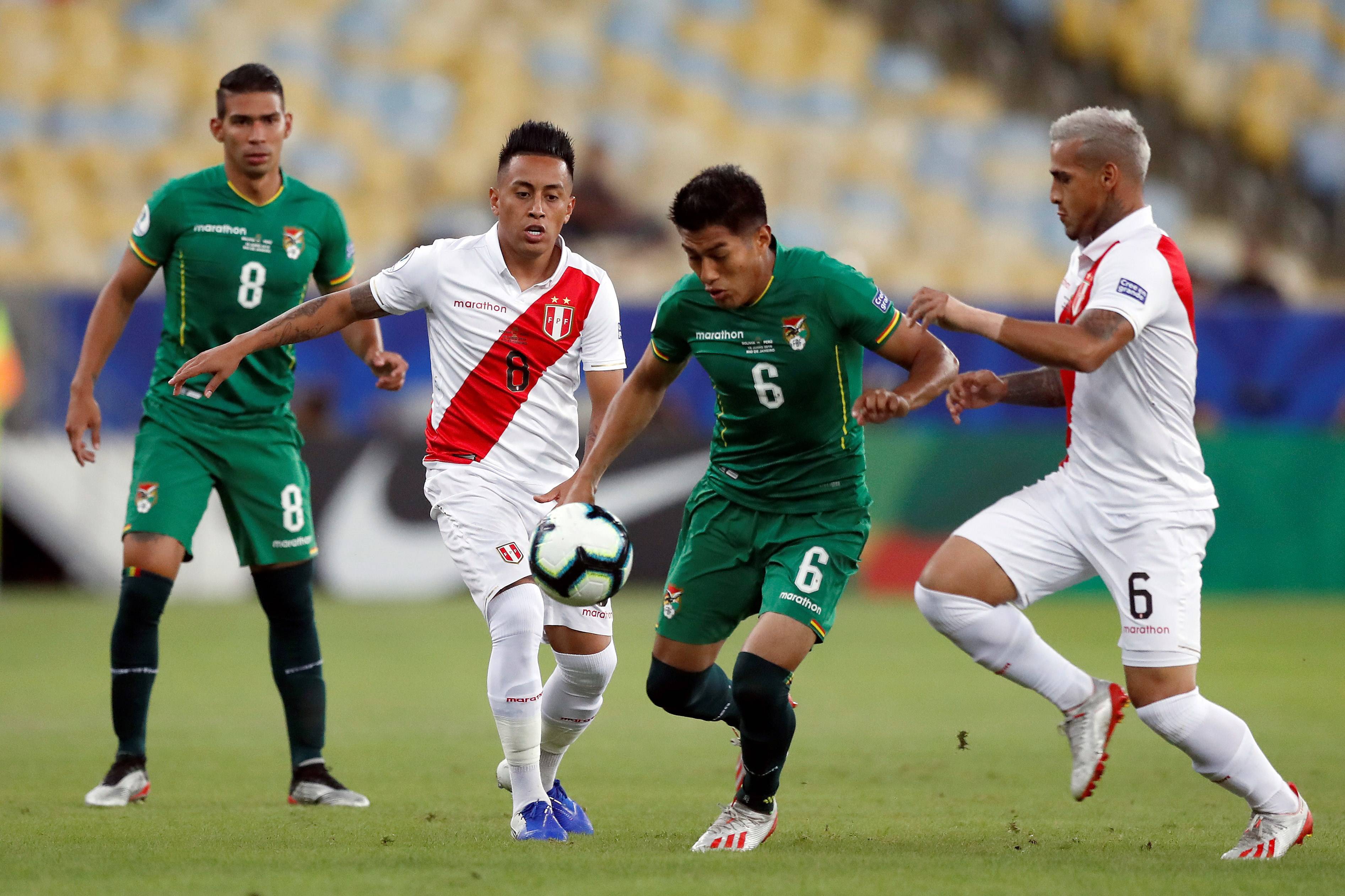 巴西队在洲际锦标赛上踢出火爆比赛