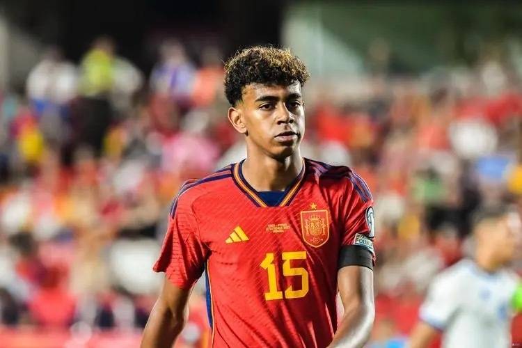 包含格鲁吉亚队晋级欧预赛淘汰赛的词条