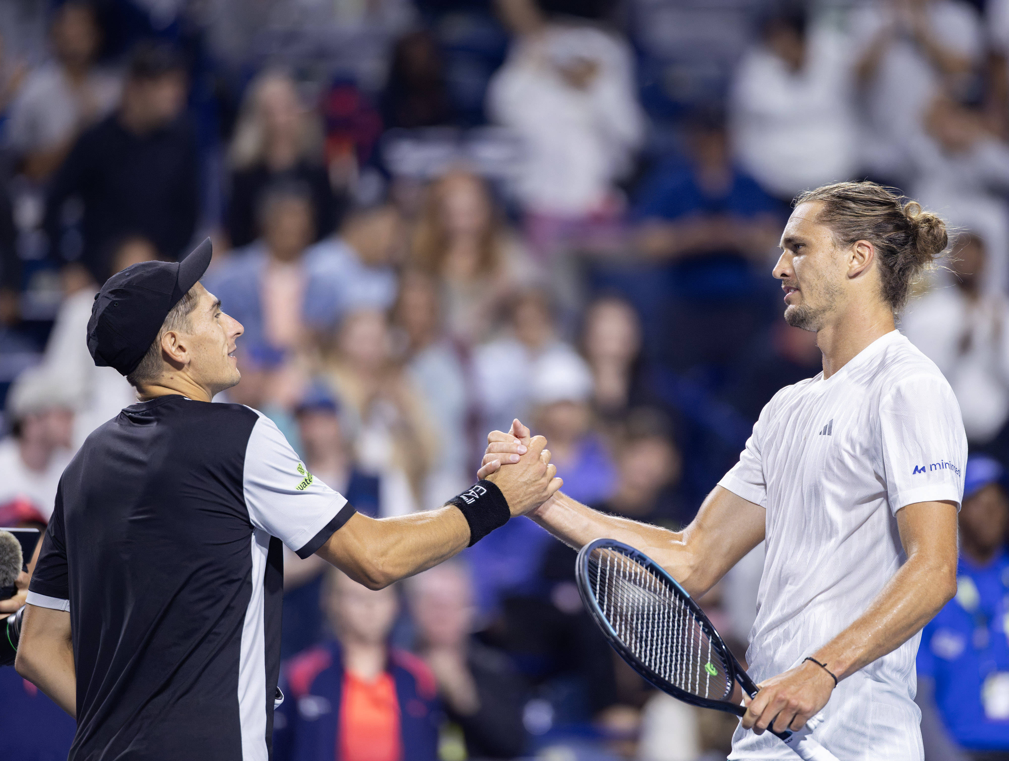 德国网球队爆冷澳大利亚网球队,兹维列夫关键制胜的简单介绍 德国网球队爆冷澳大利亚网球队,兹维列夫关键制胜的简单介绍