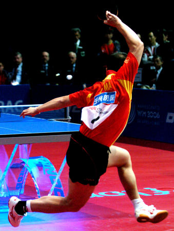 丹麦队鏖战马来西亚队,马琳扛起全队 丹麦队鏖战马来西亚队,马琳扛起全队