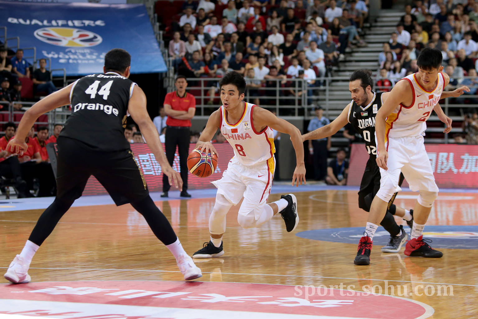 包含泰国队逆转丹麦队，黄鸭组合统治全场的词条